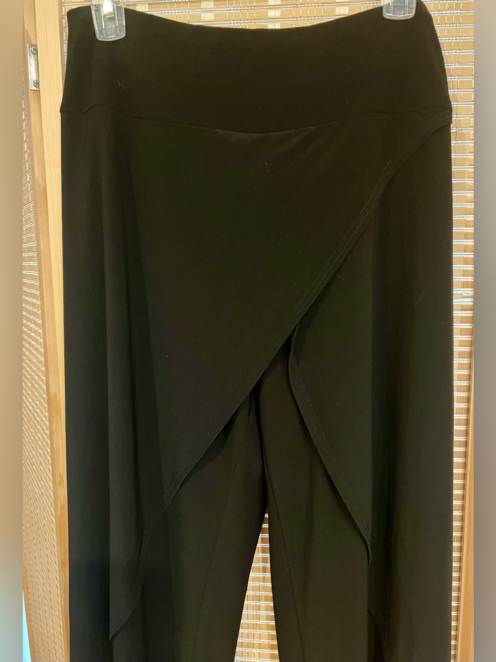 Joseph Ribkoff Draped Slimming Overlay Tulip Pants Size 14. EUC